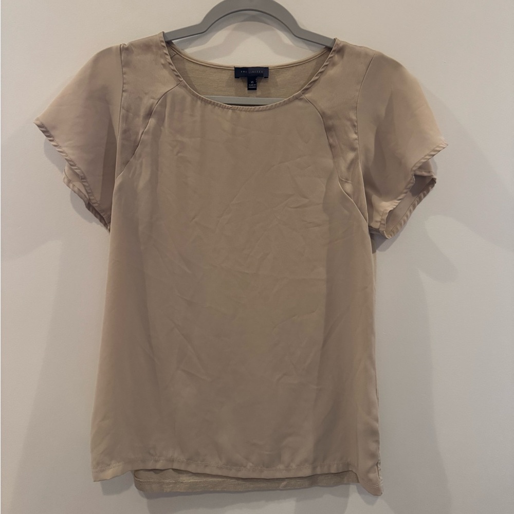 The Limited Tan Short Sleeve Top!